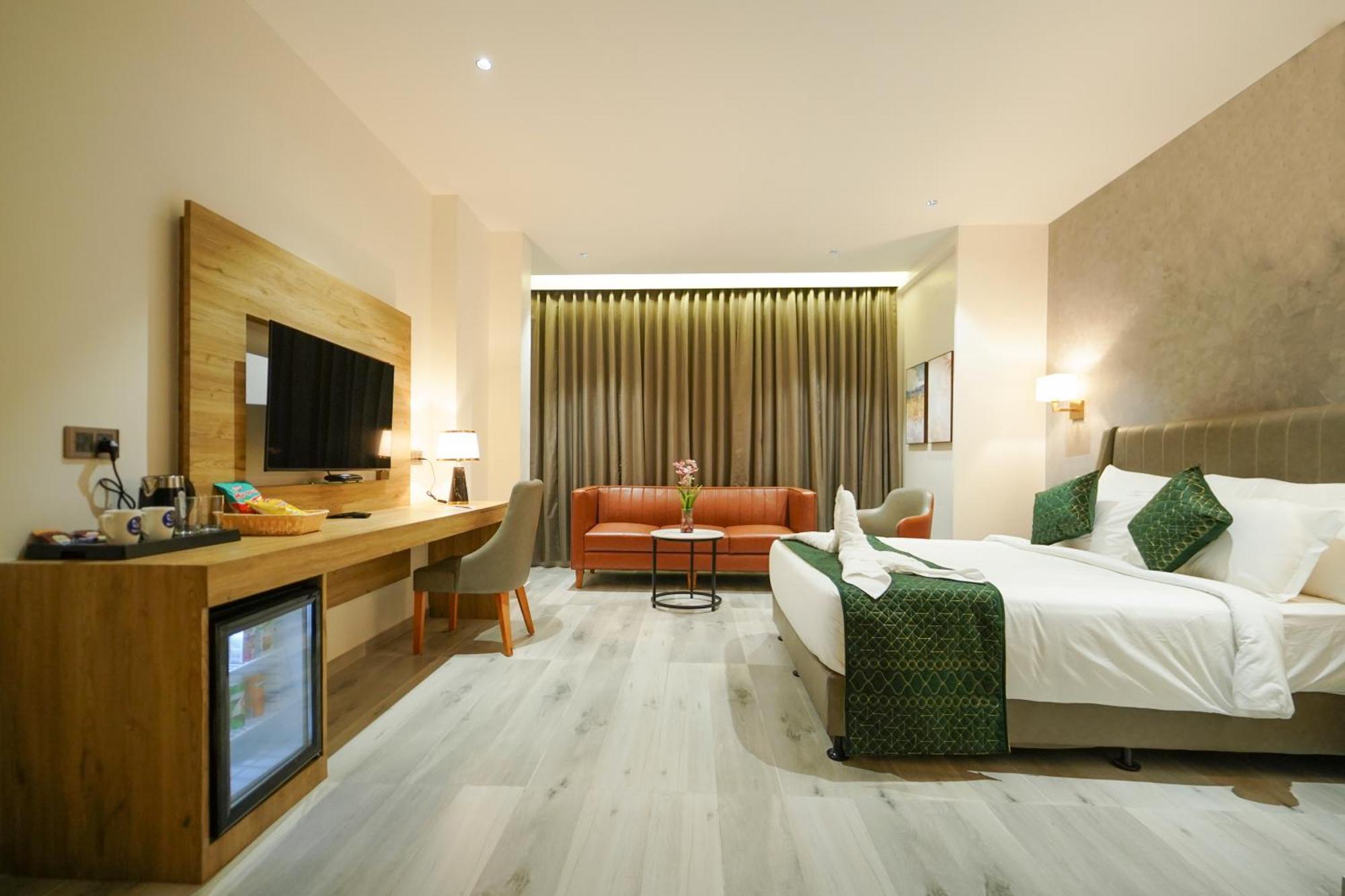 Hotel Park Inn Nellore - Near The Hospital & Highway Esterno foto